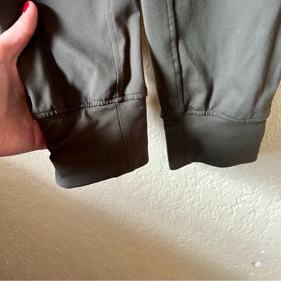 Zyia Active Olive Green Ascend High Rise Joggers Pants Size Large - Picture 6 of 13